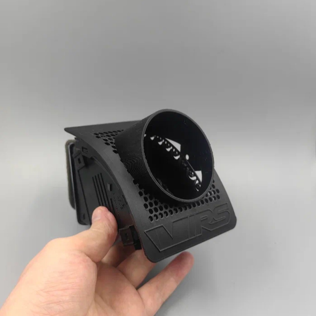 Сканирование, реверс-инжиниринг и печать заглушки для воздуховода с гнездом под датчик